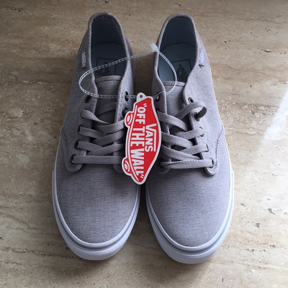 Vans Shoes - Vans of the wall for women size 8.5 New with tag